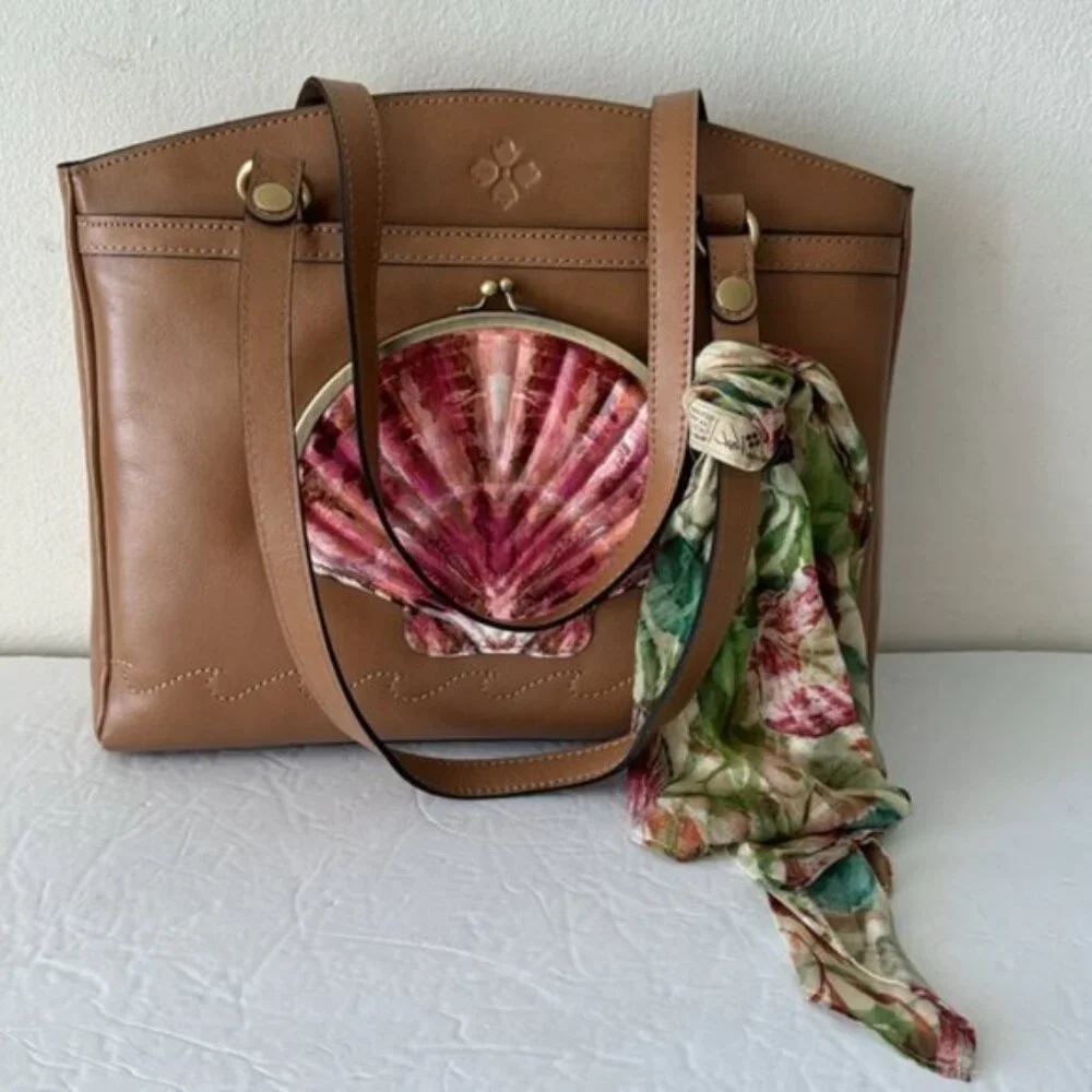 Patricia Nash Poppy Tote Leather w Seashells by the Seashore Scarf Tan Naturale